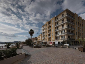 Le Lavandou: T2 4 couchages proche plage avec WIFI - FR-1-803-39